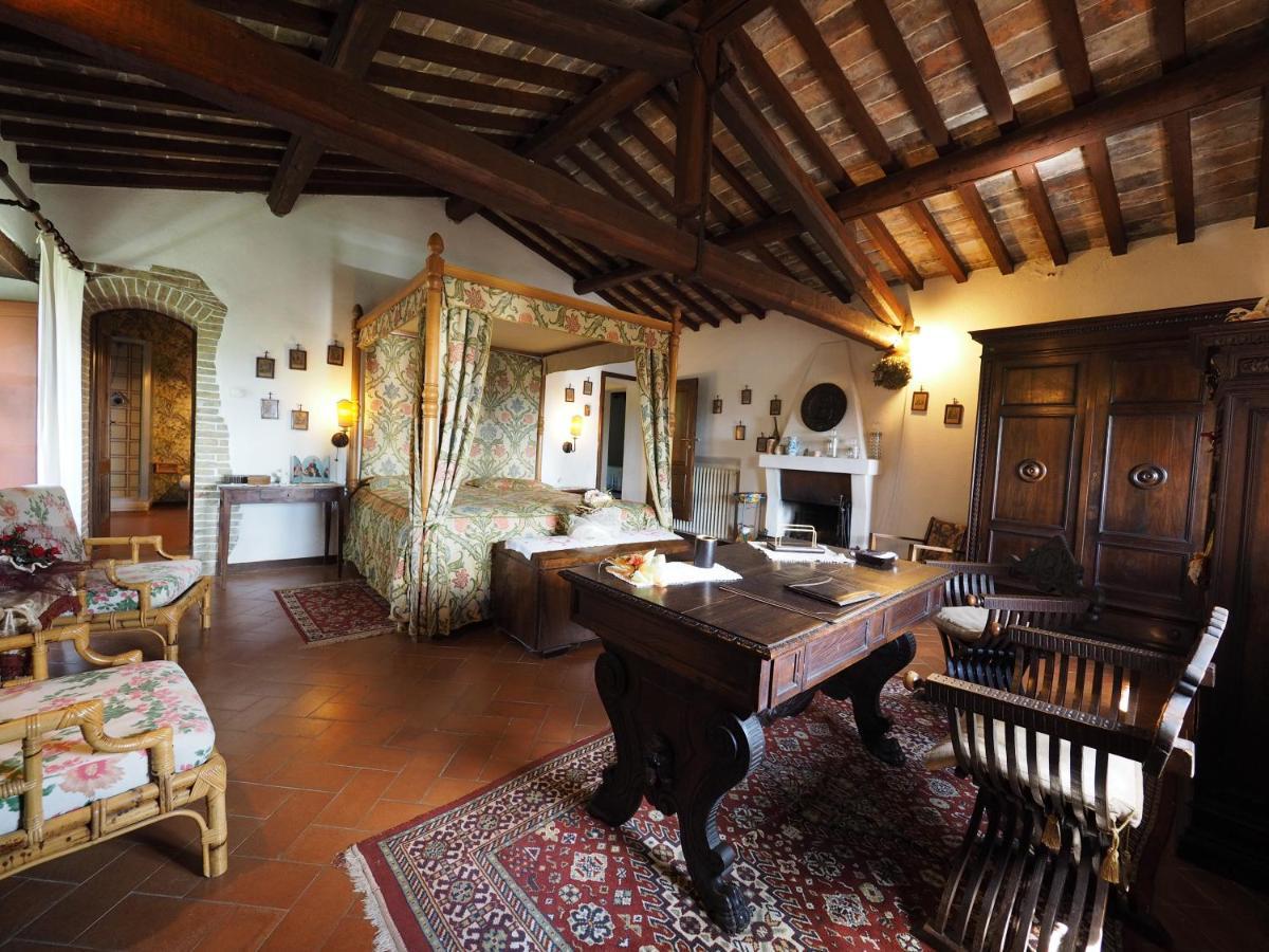 Sassi Bianchi Konuk evi Sensano Dış mekan fotoğraf